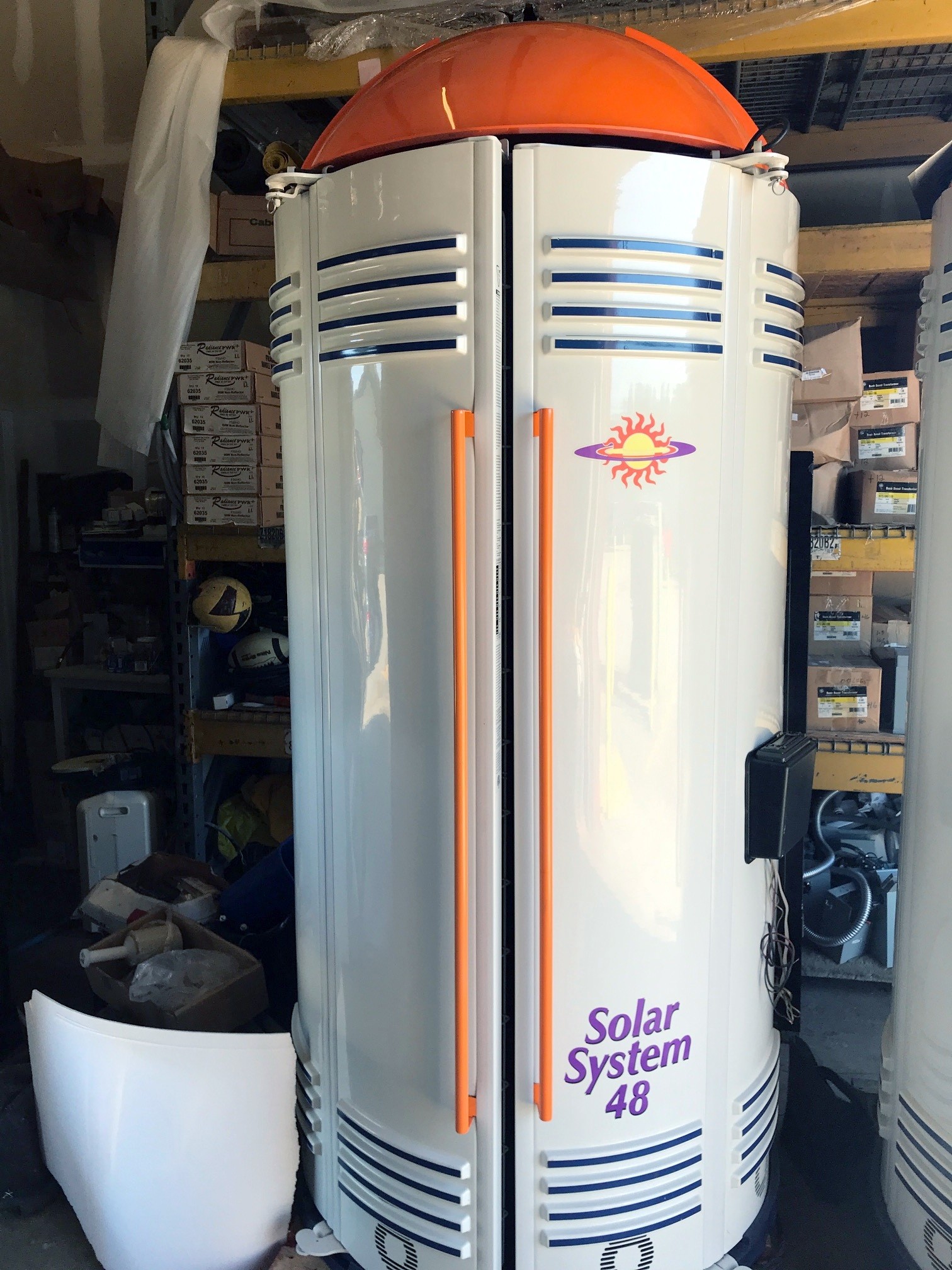 Wolff Tanning > Used - Stand Up Booths > 2003 Sundome XL48 Solar System VIP48 Tanning ...1512 x 2016