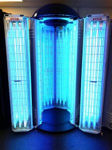 2009 Sundome 548V Tanning Booth 48 Lamps 160W
